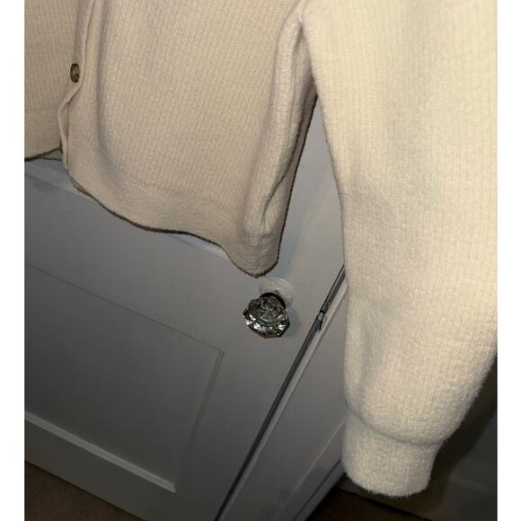 American Eagle Women's Button Up Cream Cardigan size S - Picture 4 of 6